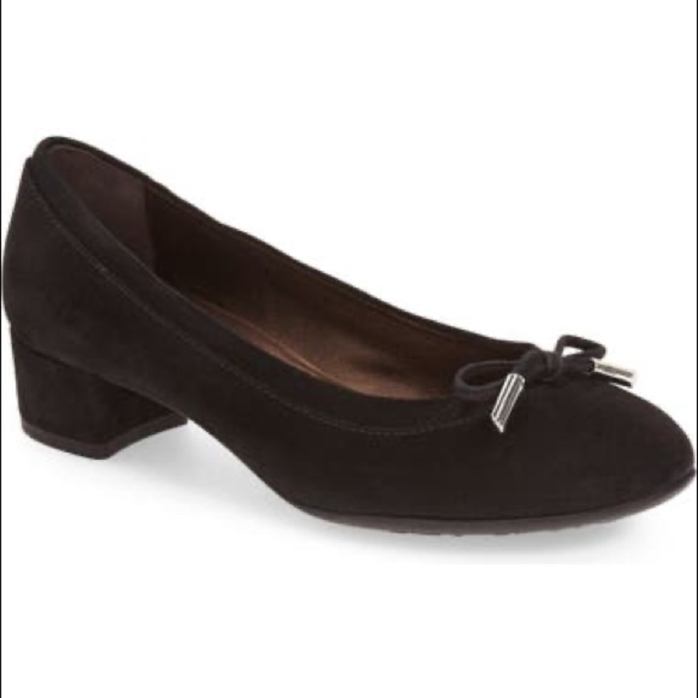 AGL Kristin Black Suede Pumps